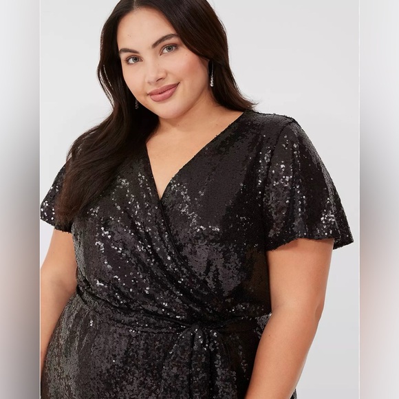 Lane Bryant Tops - NWT LANE BRYANT Black Sequin Top